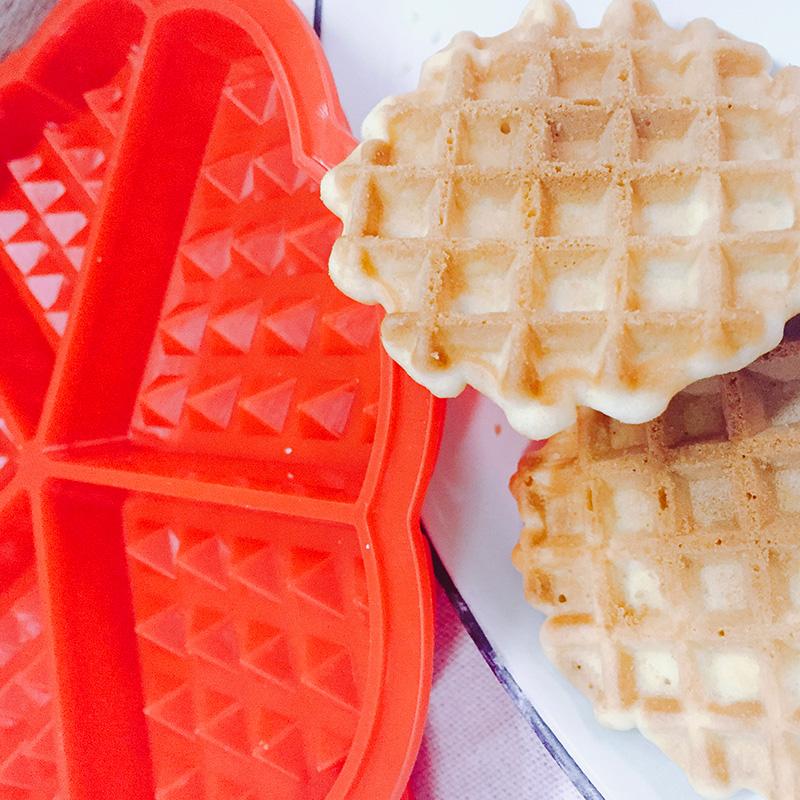 Baking mold Direct selling silica gel 5 core waffle mould waffle mould baking tool silicone mold.