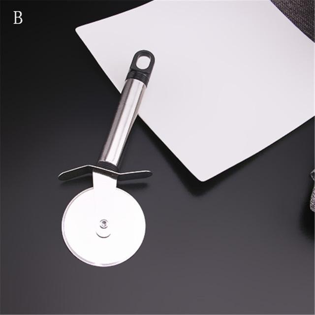 4 Patterns Stainless Steel Pizza Cutter Double Roller Pizza Knife Cutter Pastry Pasta Dough Crimper Kitchen Pizza Tools